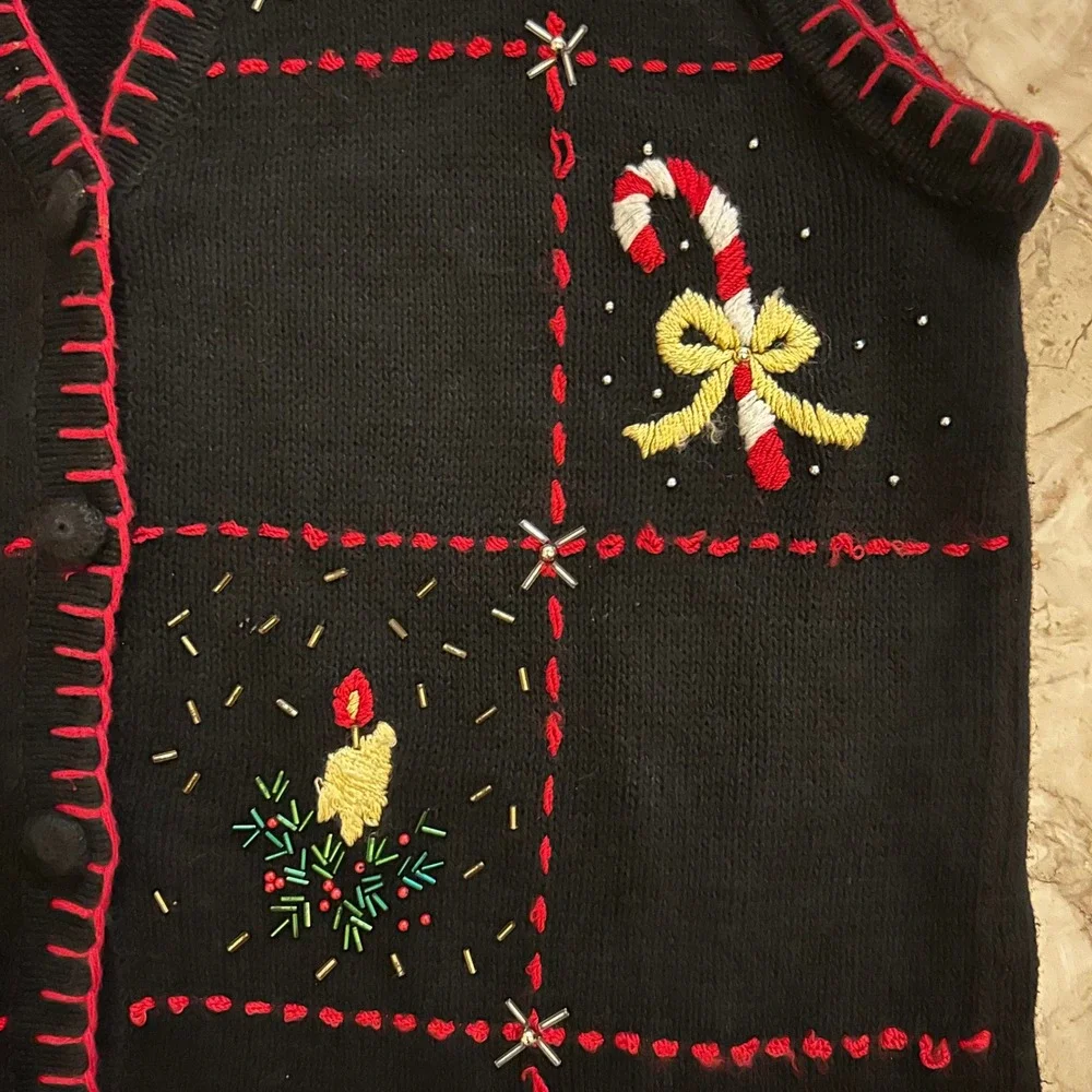 Ship'n Shore Medium Christmas Vest Ugly Sweater Party Black